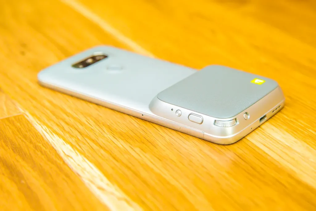 صورة LG G5 - 1